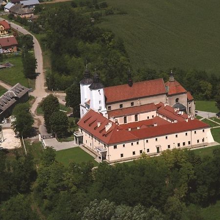 Hotel Sw. Norberta Nowe Brzesko Exterior foto