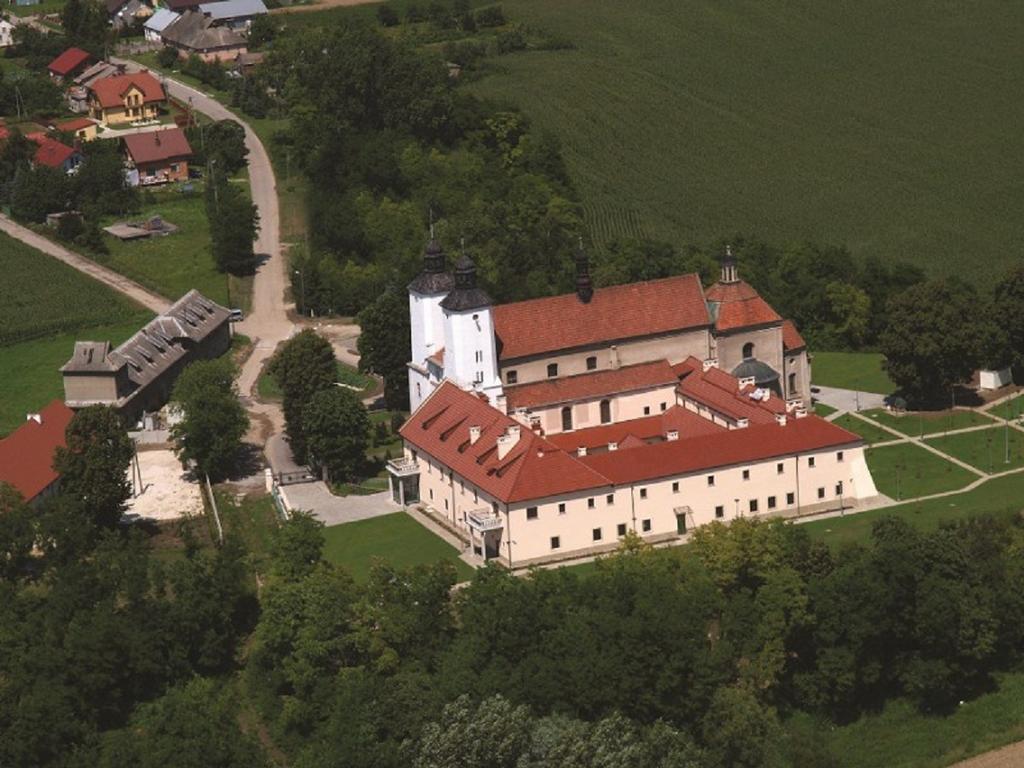 Hotel Sw. Norberta Nowe Brzesko Exterior foto